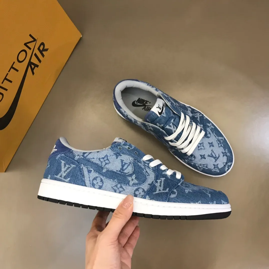Men's shoes 💰p440 "*OUIS *UITTO* Nike" new original drawer box, co-branded low-top casual sneakers, this sneaker is completely made of denim canvas splicing leather, decorated with Louis Vuitton's iconic monogram and Damierl pattern with natural cowhide piping. The upper of this shoe combines LV’s most classic Monogram and Damier elements, giving it a sense of luxury and recognition! Size: 38-45